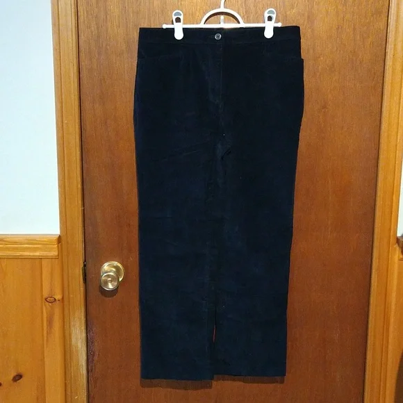 Size 8P Northern Reflections essential slim black corduroy pants - Picture 3 of 15